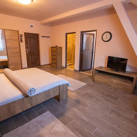 Braun Residence Săcele Exterior foto